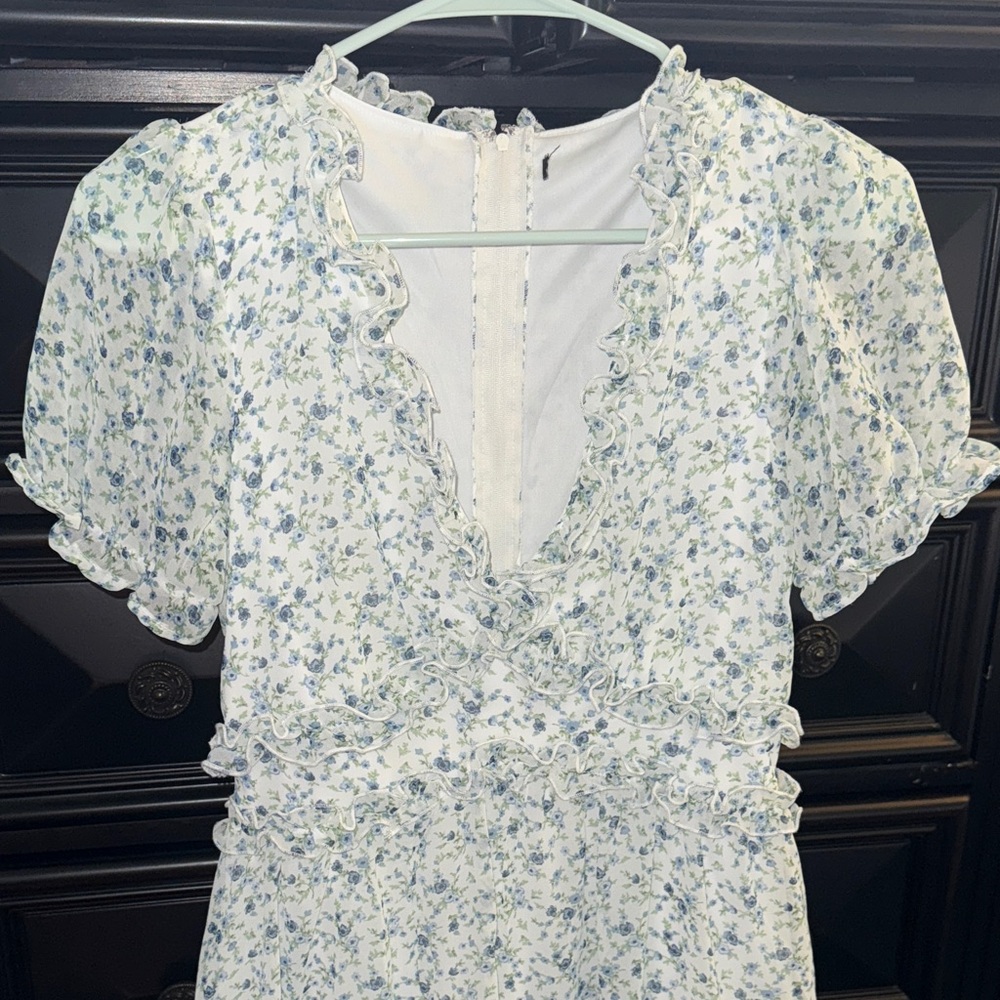 Floral Ruffle Dress - Picture 2 of 3